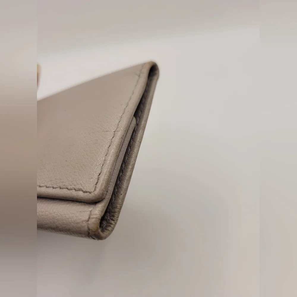 CHANEL this key